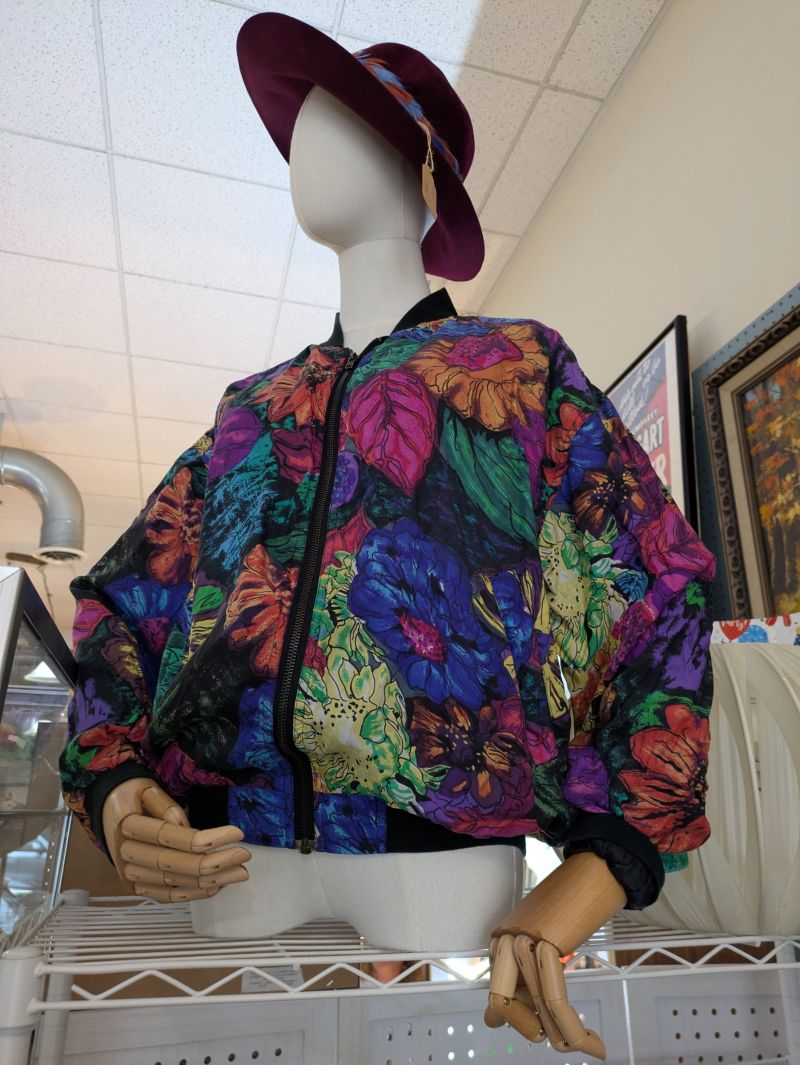 Vintage dresses, furs, and men’s jackets for sale near Chicago